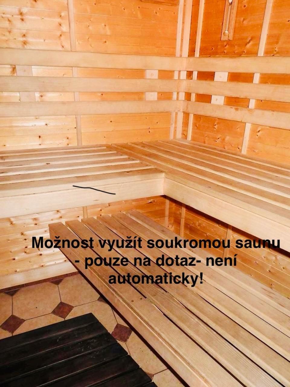 Apartman Gabriela Червена-Вода Екстер'єр фото