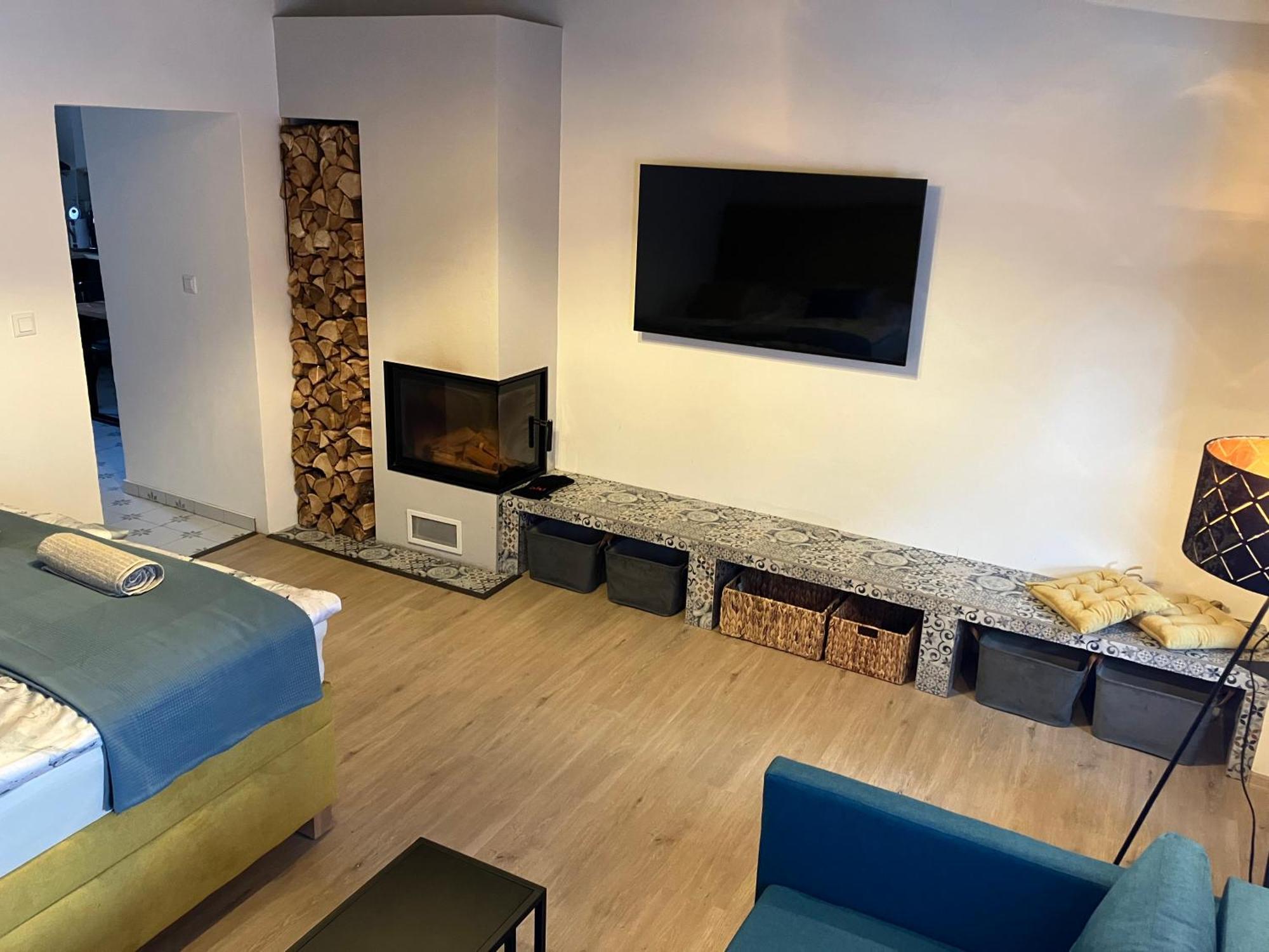 Apartman Gabriela Червена-Вода Екстер'єр фото